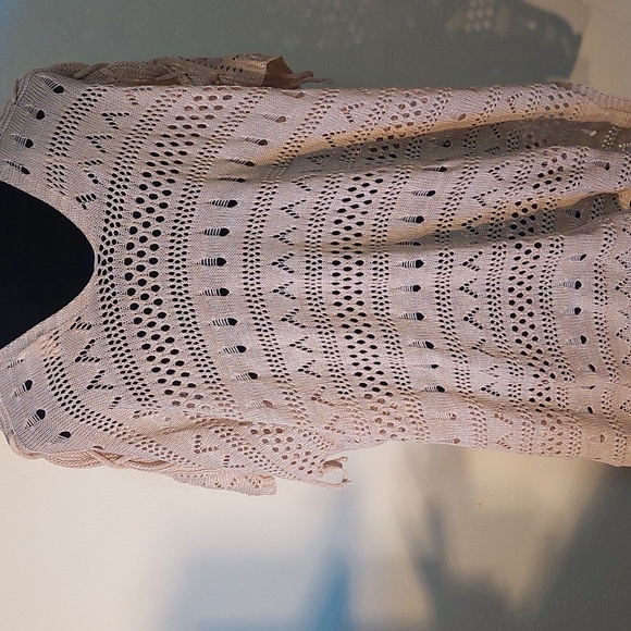 Open Weave Oversized Lightweight Sweater/Beach coverup - Picture 5 of 7